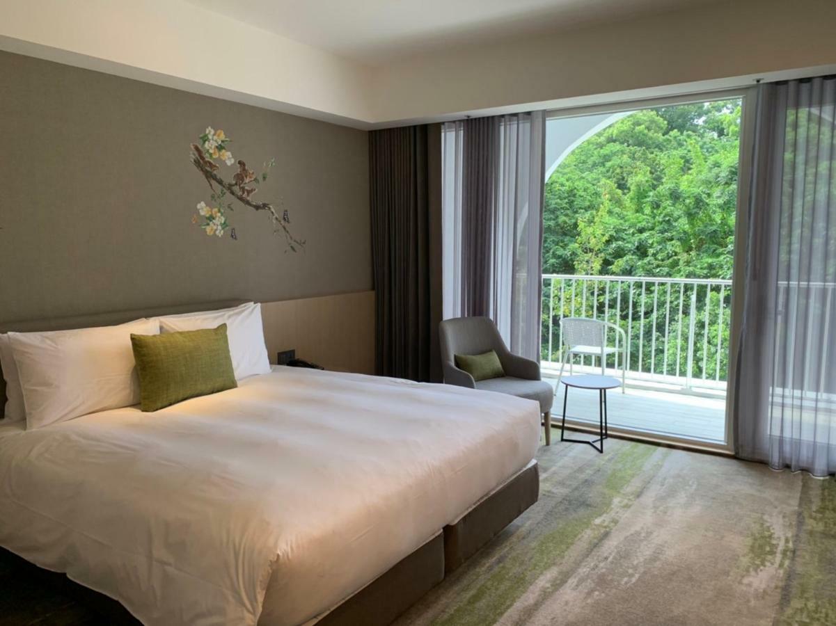 Golden Tulip Fab Hotel New Taipei Tamsui Exterior photo